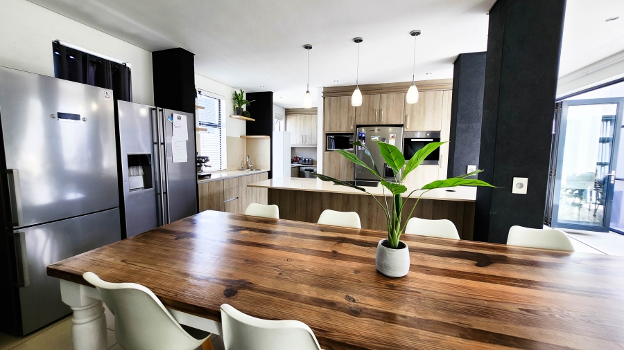 To Let 3 Bedroom Property for Rent in Sitari Country Estate Western Cape